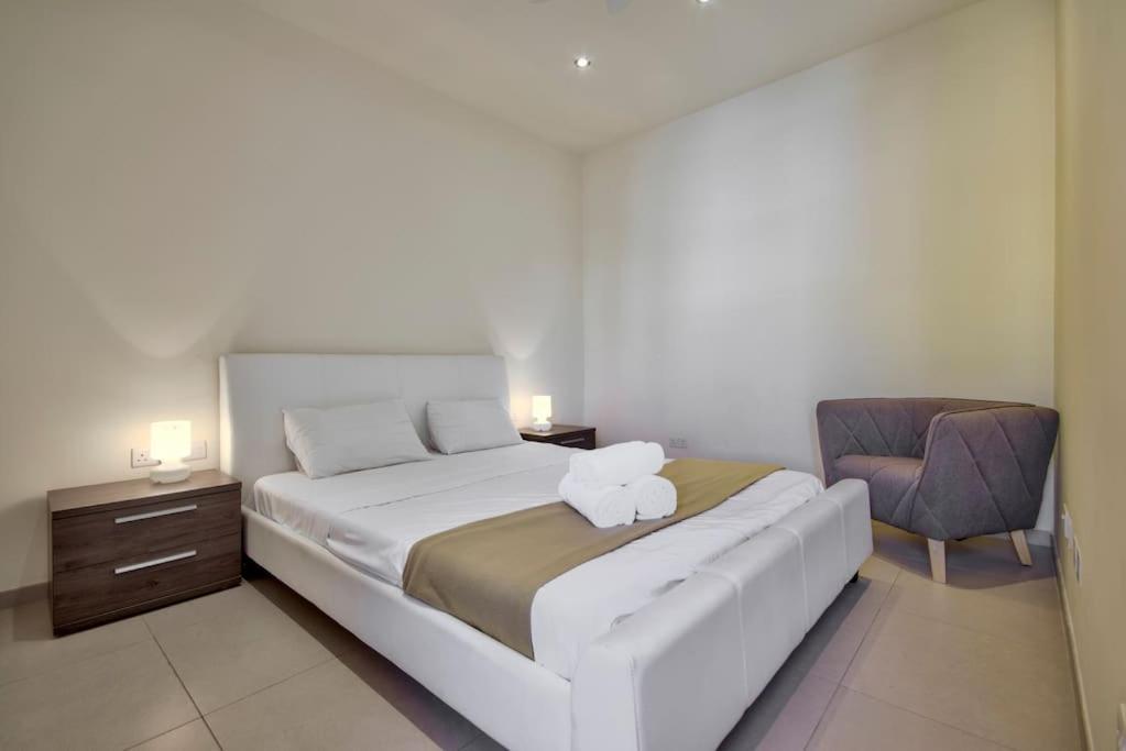 Vallettastay - Lucky Star Two Bedroom Apartment 303 Exterior foto